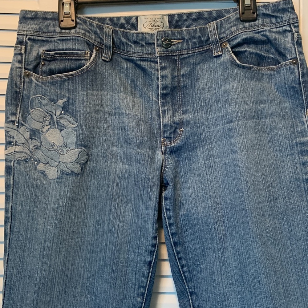 WHBM Blanc Jeans with Floral Appliqué